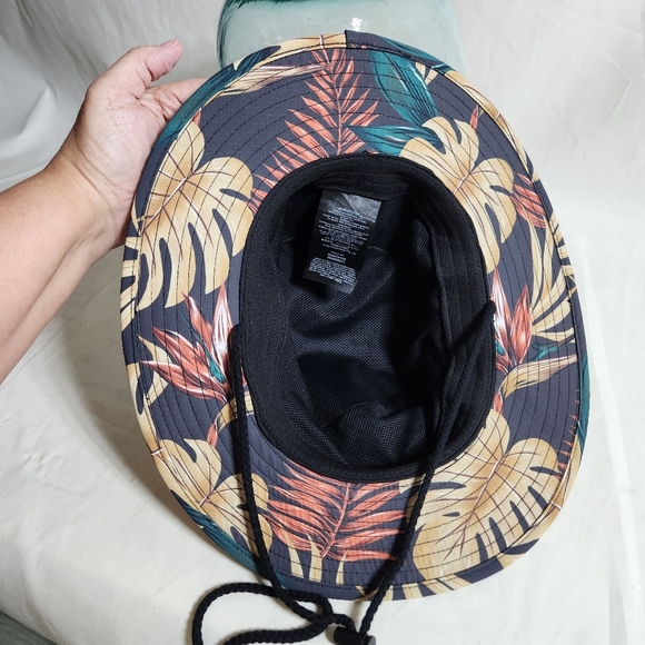 Hurley Womens Tropical Floral Print Bucket Sun Hat. Beach - Picture 3 of 4